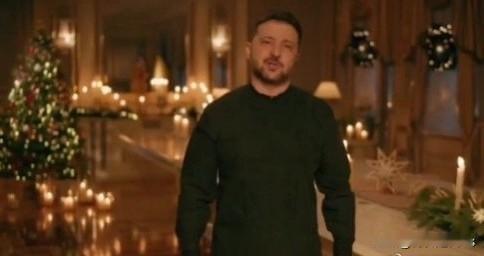 “让他死去。”泽连斯基在圣诞贺词中宣告了乌克兰人民的梦想

乌克兰总统在圣诞贺词