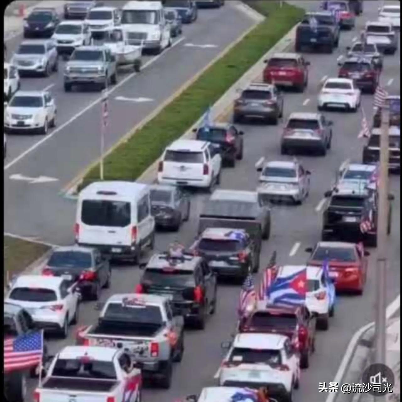 一波未平，一波又起。美国古巴人游行，呼吁解放古巴!