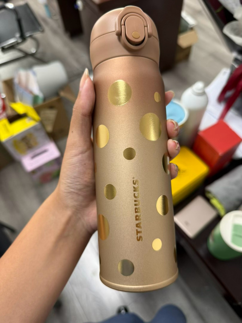 秋天到了 用上新保温杯了 ​​​