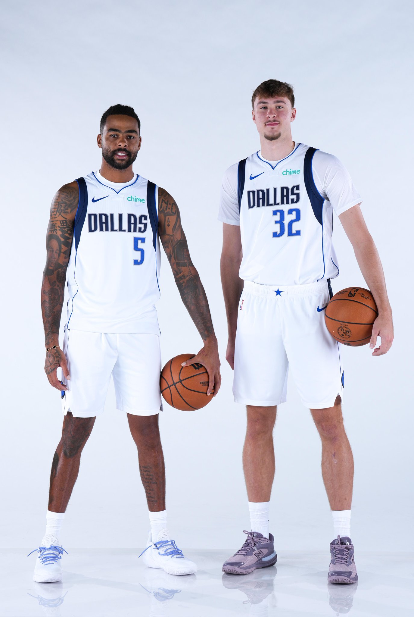 本赛季当弗拉格搭档拉塞尔/布兰登威廉姆斯出场的时间里41投21中没有搭档这两位控