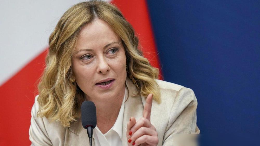 意大利总理梅洛尼称，欧洲必须接受美国新的国家安全战略。她最近那句“早上好，欧洲”