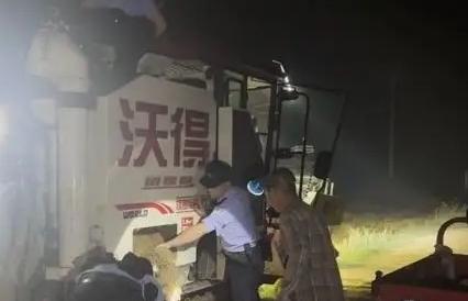 这事儿估计要火到人民日报了！5月24日凌晨1时许，湖北襄阳市东津派出所所长肖晨带