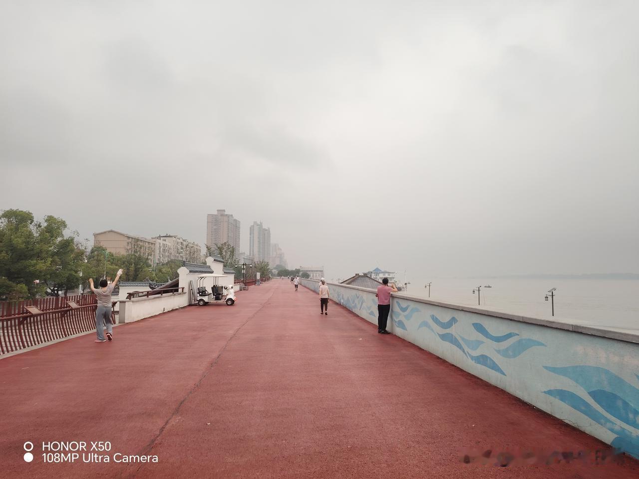 我认为越多越好