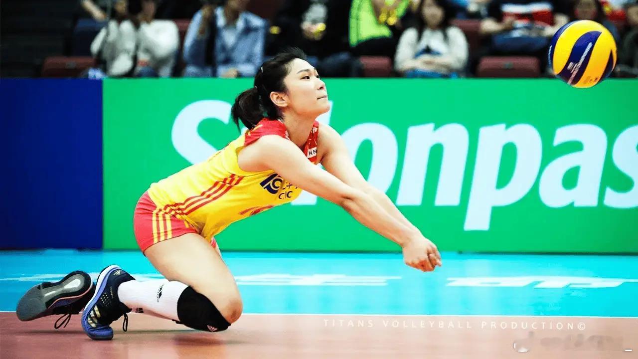 官宣！王梦洁加盟美国职业女排联赛，中国女排再添留洋旗帜！美国职业女排联赛LOVB