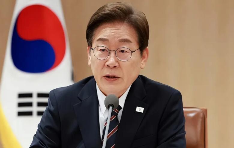 韩国下定决心，集全国之力要造核潜艇，背后真正的难点在哪里？
5月26日，韩国总统