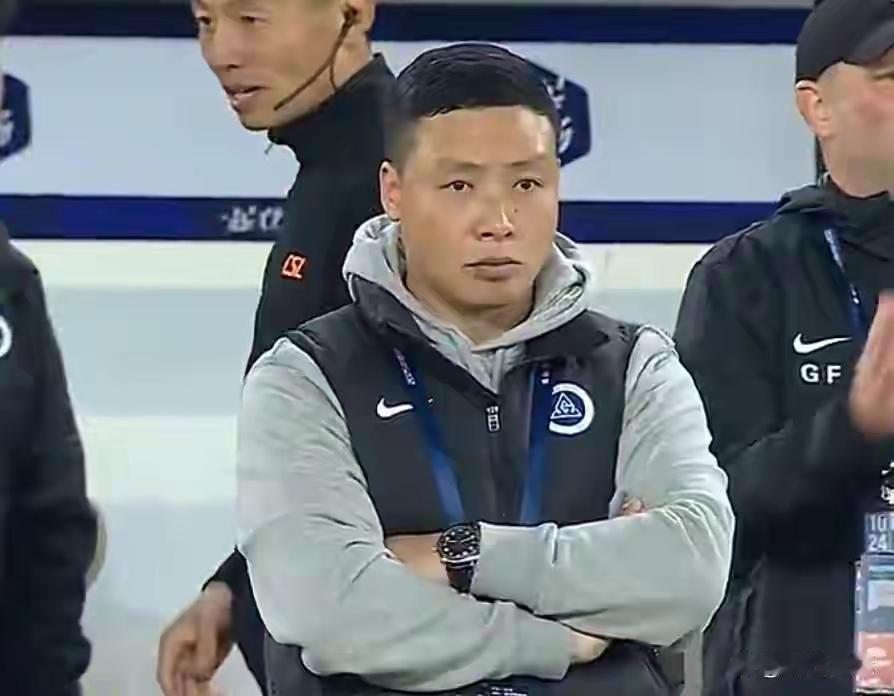 看看陈涛是怎么当主教练的，要点是三点：

一是:防守怎么做，特别是核心防区的防守