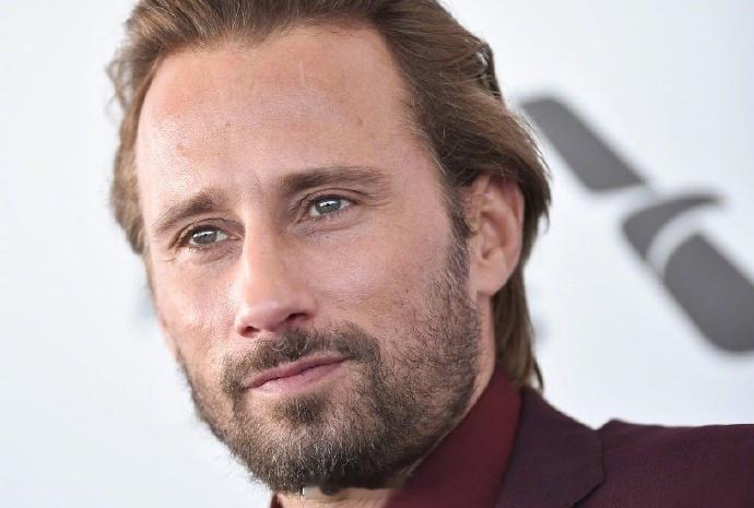 马提亚斯修奈尔获刑六个月马提亚斯修奈尔无证驾驶比利时演员马提亚斯·修奈尔(《超女