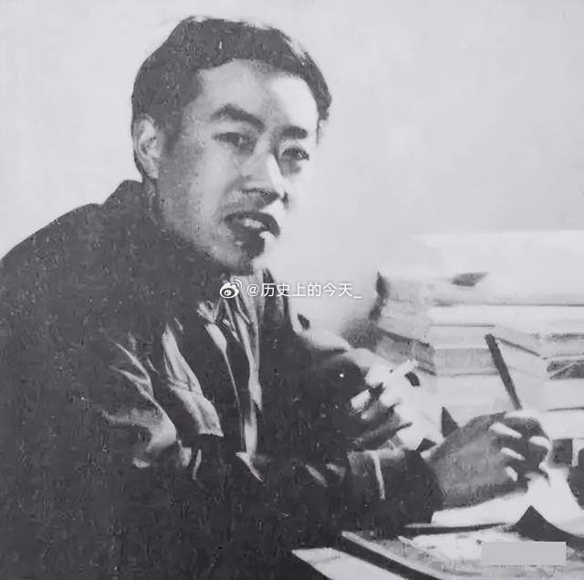 #文史人物#中国当代著名作家贾平凹   文史公曰：陕西丹凤县农家，爱文学；西北大