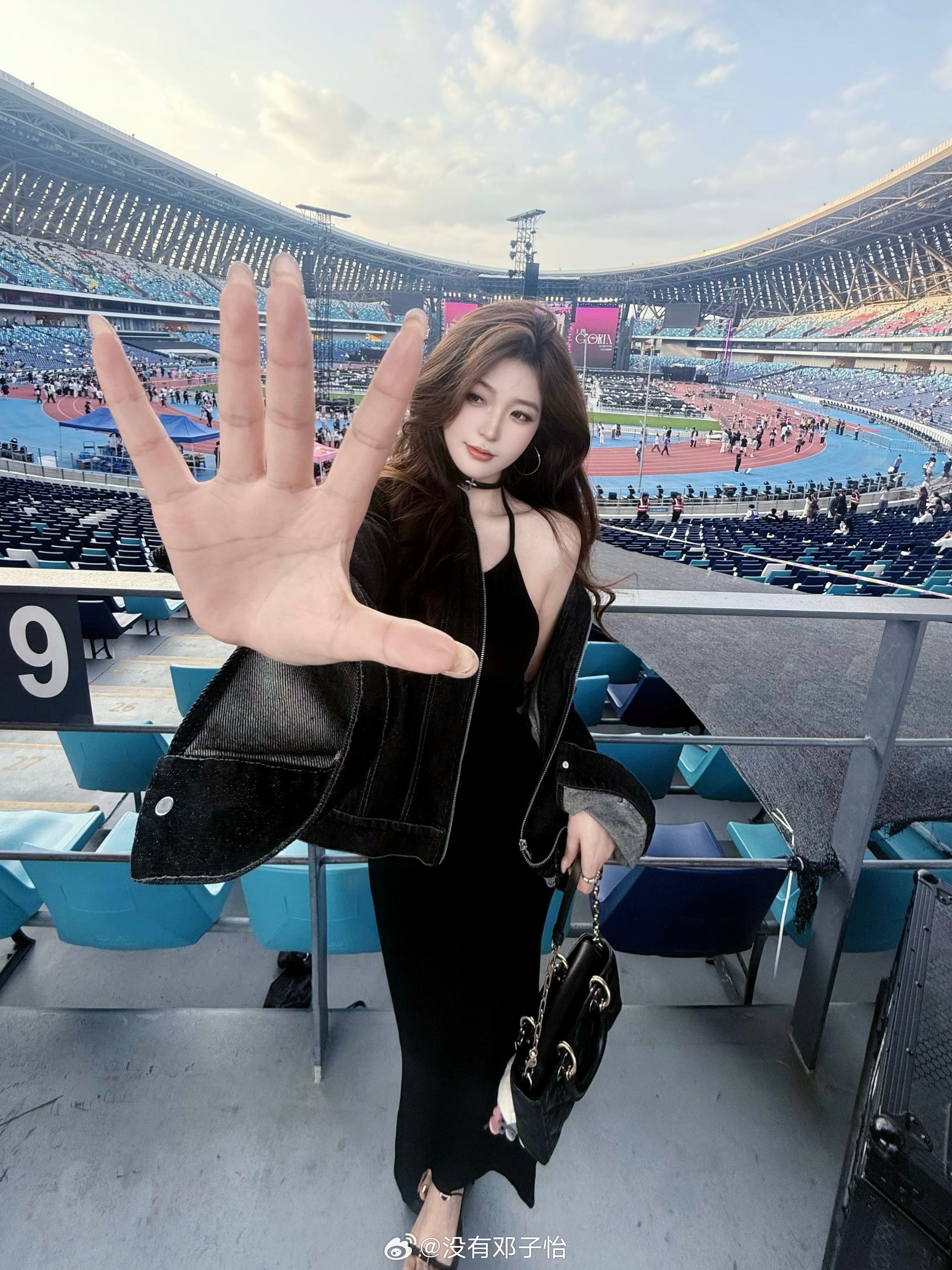 GLORIA 2.0💜 ​​​