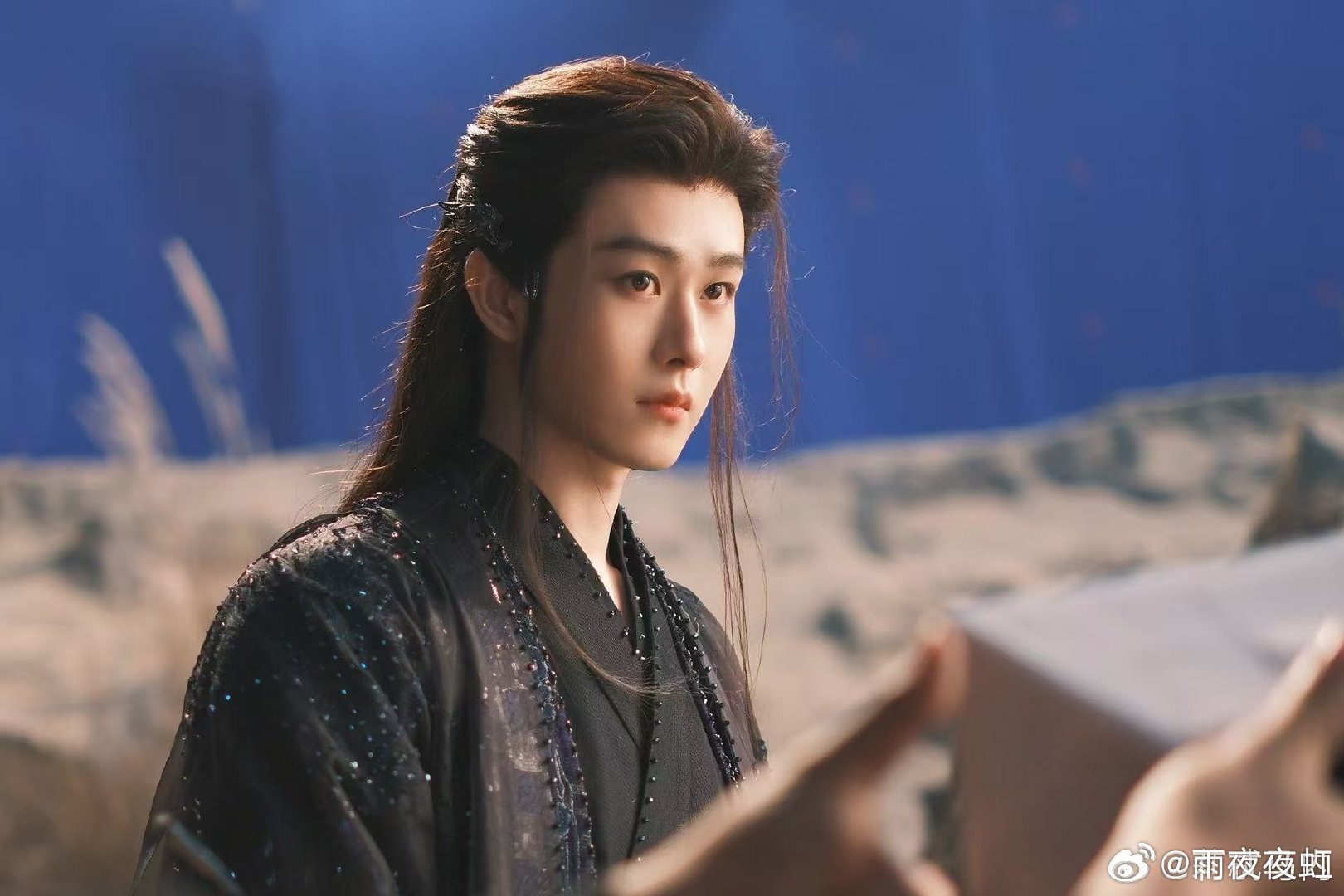 田嘉瑞年卡塑田嘉瑞年下daddy 谁能拒绝可甜可飒的田嘉瑞，年下的鲜活热烈，配上