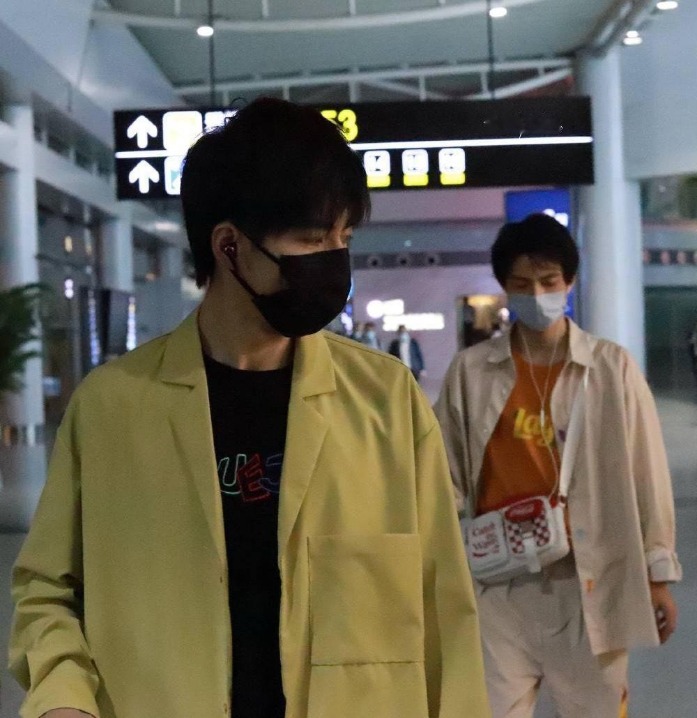 我要砍似你们俩 