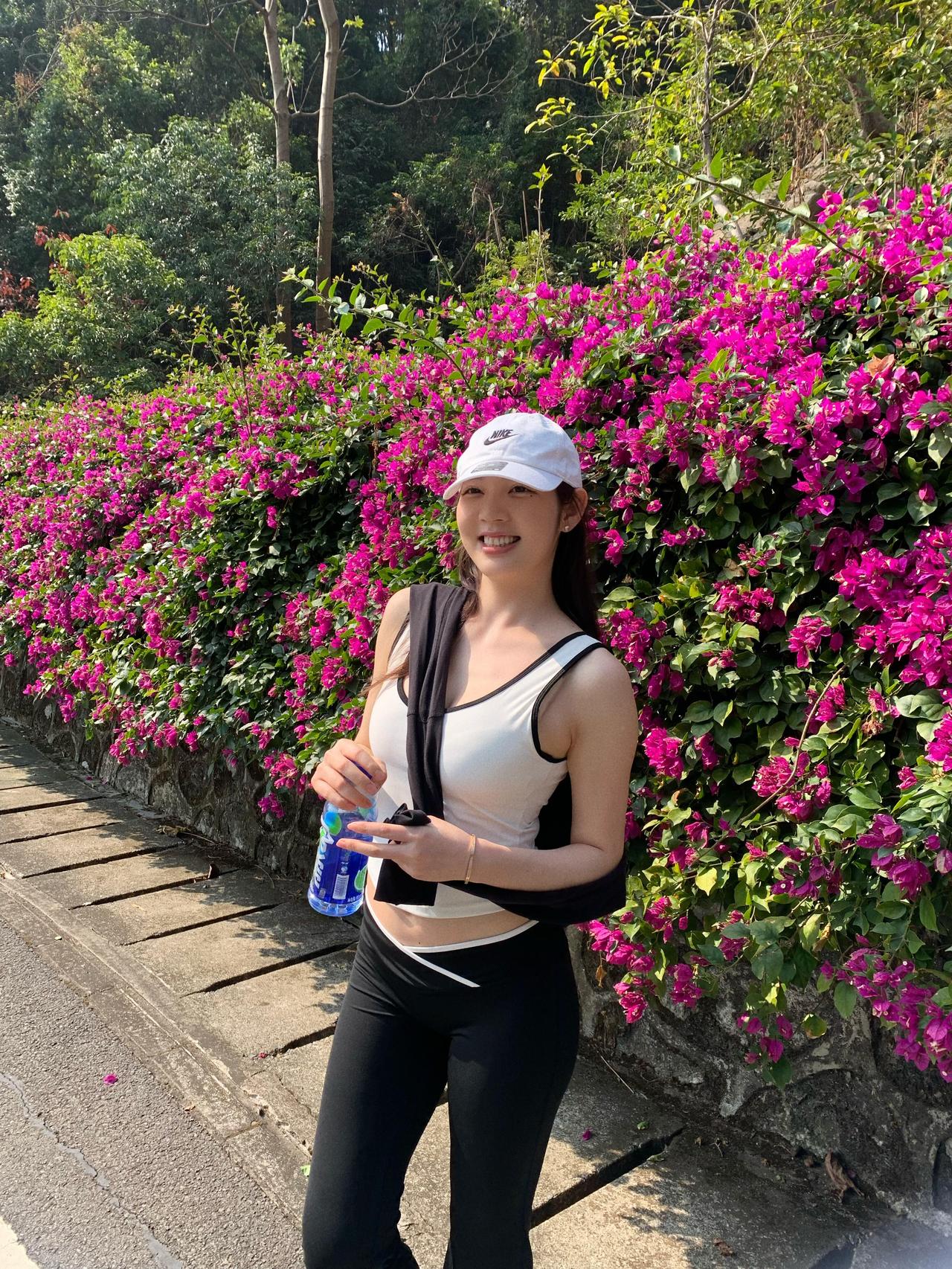 第一次来广州爬山，体验感真的超出预期✨
就在天河市中心，周末人也不多，路线轻松好