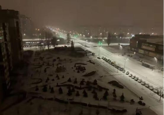 这一次乌克兰真的是挺不住了，他倒在了第4个冬天。最新消息，基辅城的市长克里琴科，