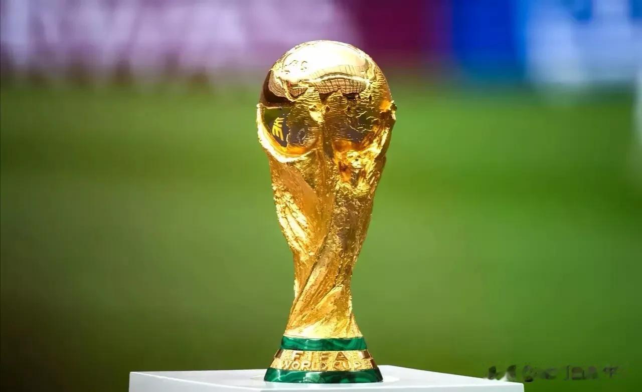 国际足联非常渴望中国参加世界杯，这种渴望已经毫不掩饰了。

然而，这么多年来，他