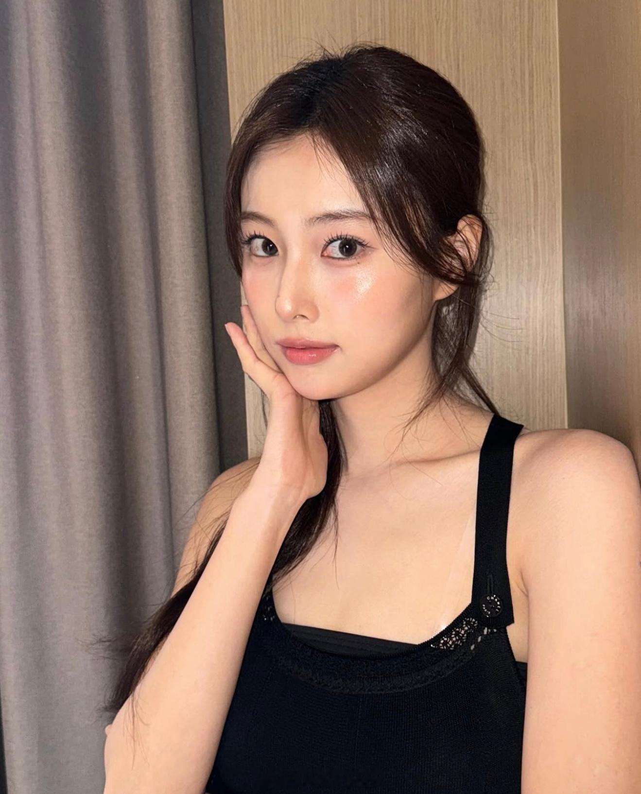 姜惠元 姜惠元 姜老师📷pose自拍高手 ​​​