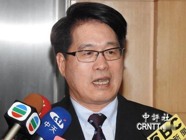 8月12日，新加坡《联合早报》报道:“台民意基金会民调显示，赖清德声望暴跌，赞同