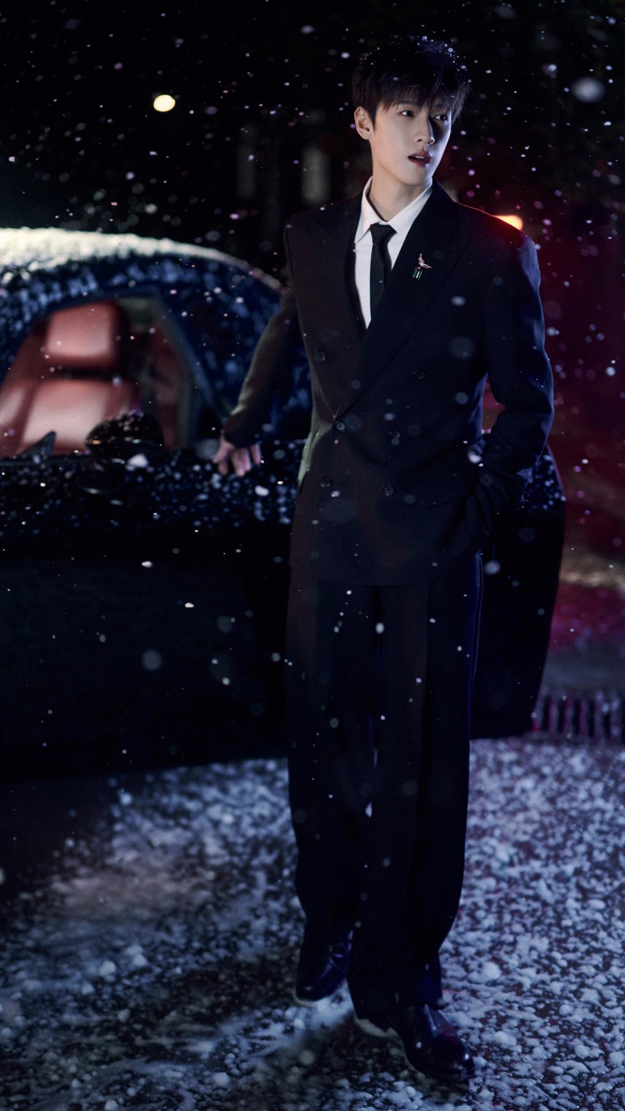 星光大赏的独特魅力，源于四个核心特质：

1. 顶流引力场
集结年度最具影响力的