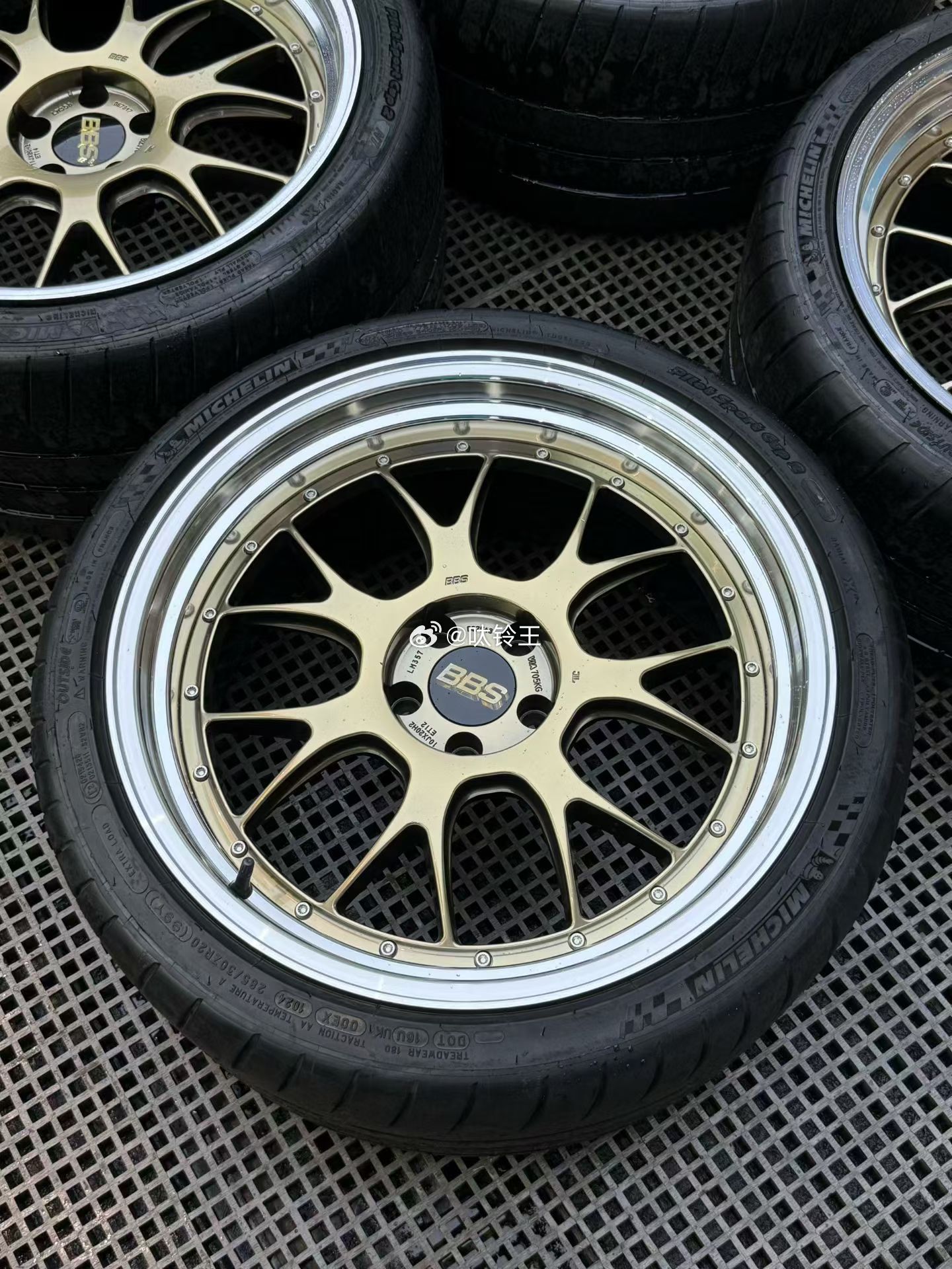 心情件：BBS LM-R DG-BKBD 限量数据20寸 10J et12 11