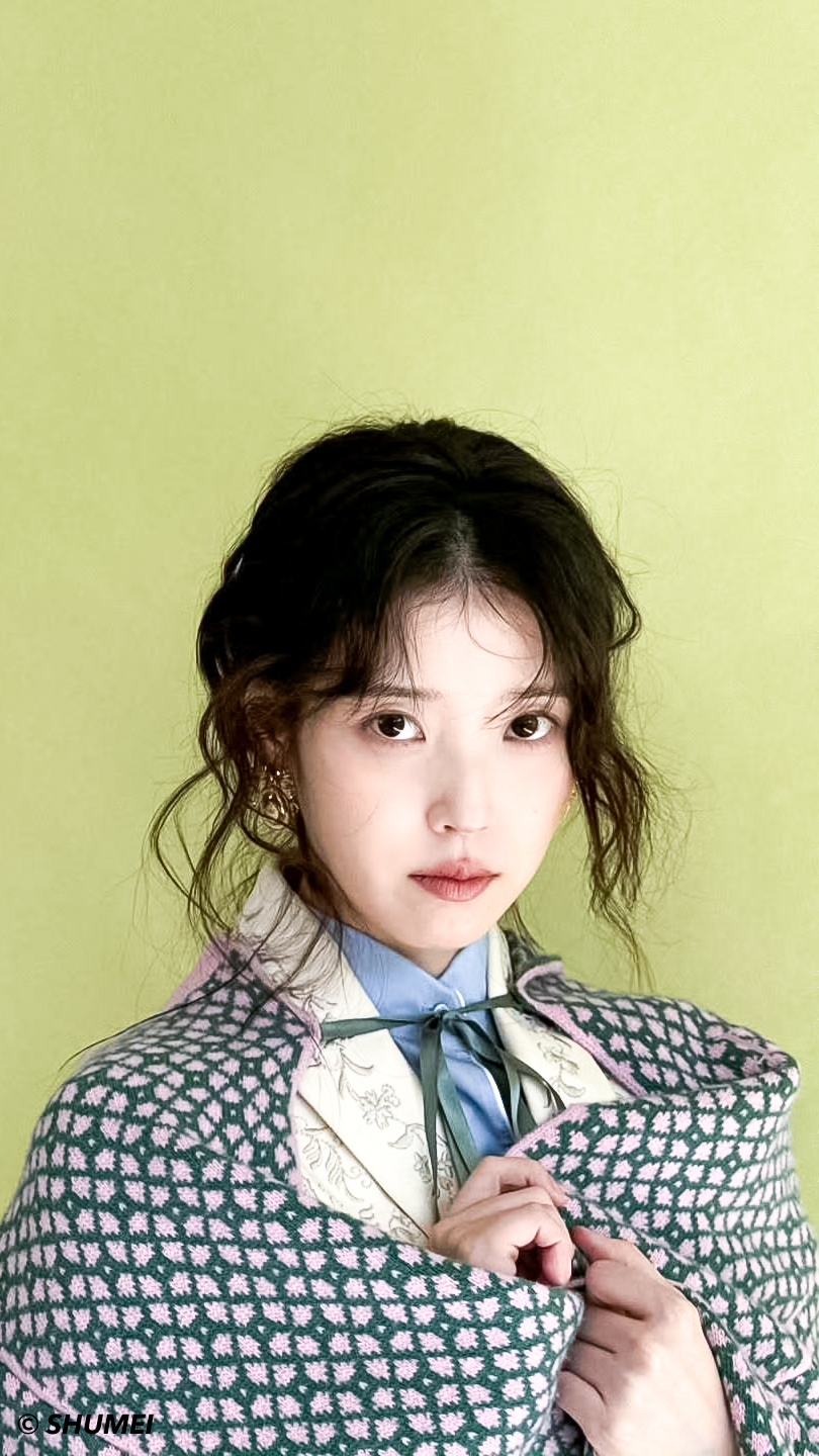 IU[超话]  🎬iu韩国第一女solo 美貌暴击自修 | IU ​​​