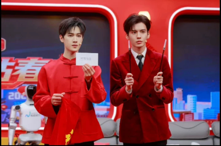 娱乐李昀锐下一站春晚剧照李昀锐下一站春晚李昀锐下一站春晚，芜湖芜湖~ 