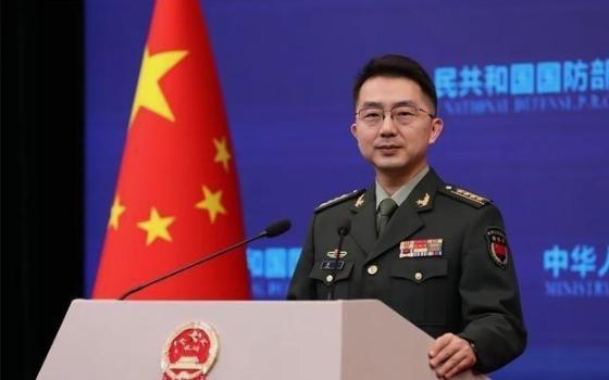 国防部直接把话挑明了，家里有满 18 岁男青年的，还有小伙子们自己，都得认真听，