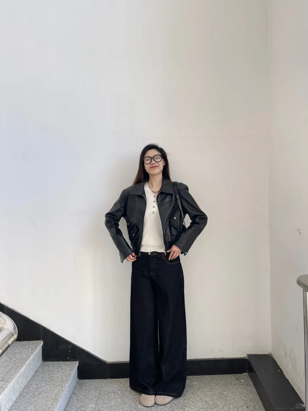 秋冬OOTD | 皮衣+阔腿裤真的又飒又利落！