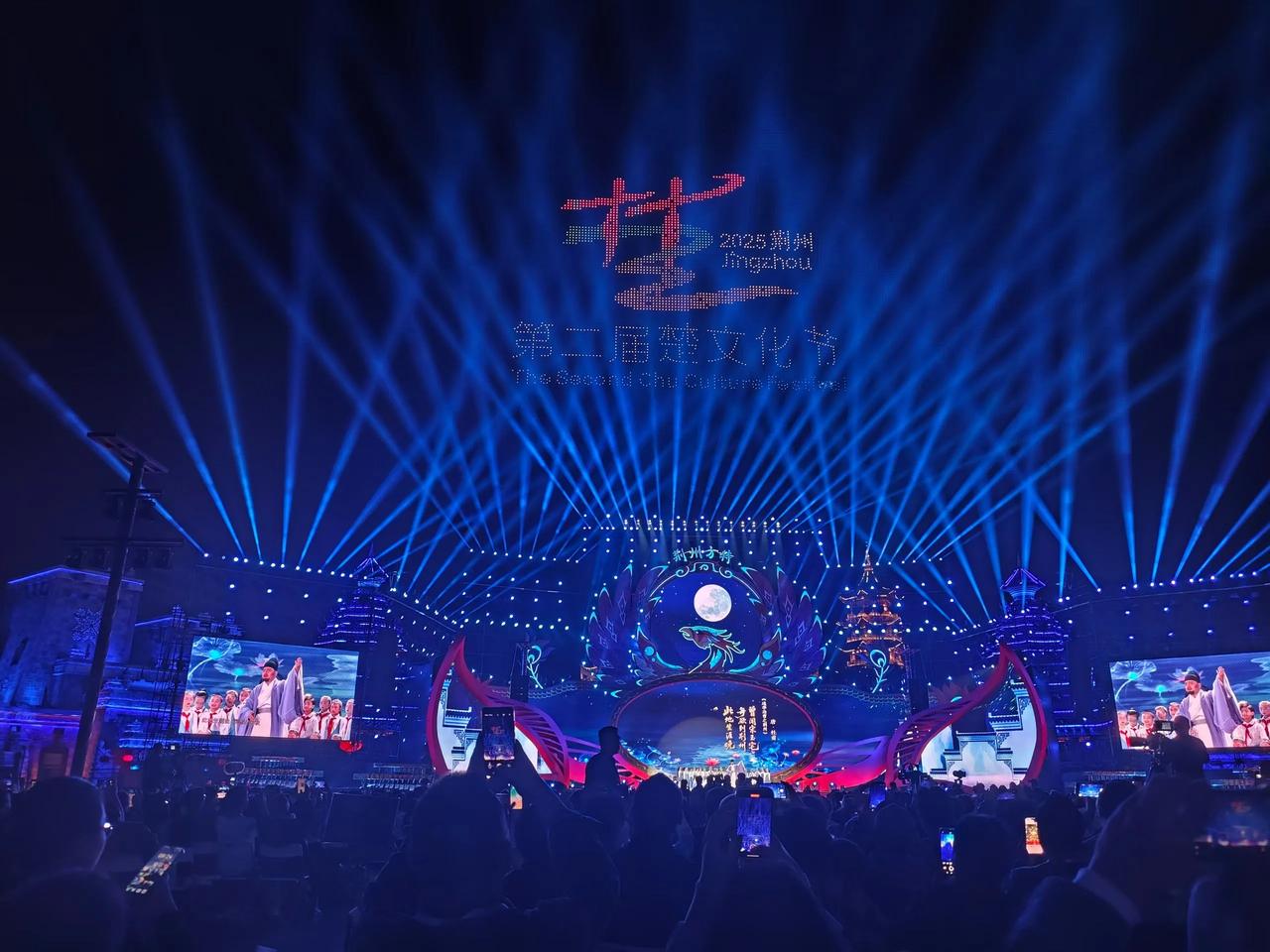 第二届楚文化节开幕式，无人机和烟花表演真不错，让世界看见楚文化！