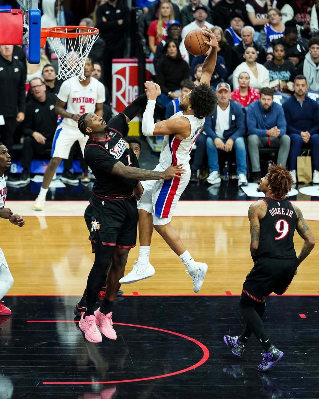 坎宁安隔扣庄神3连拍，这球真的太精彩了！坎宁安 ​​​