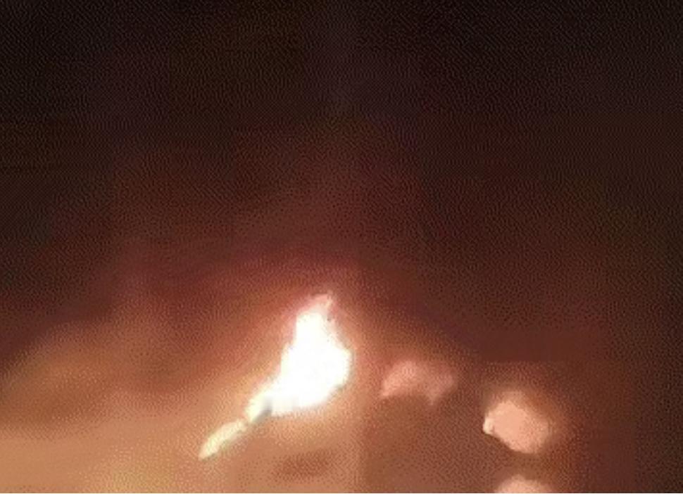 以色列突袭伊朗，中东局势剧烈震荡

当地时间6月13日凌晨，以色列对伊朗发动代号