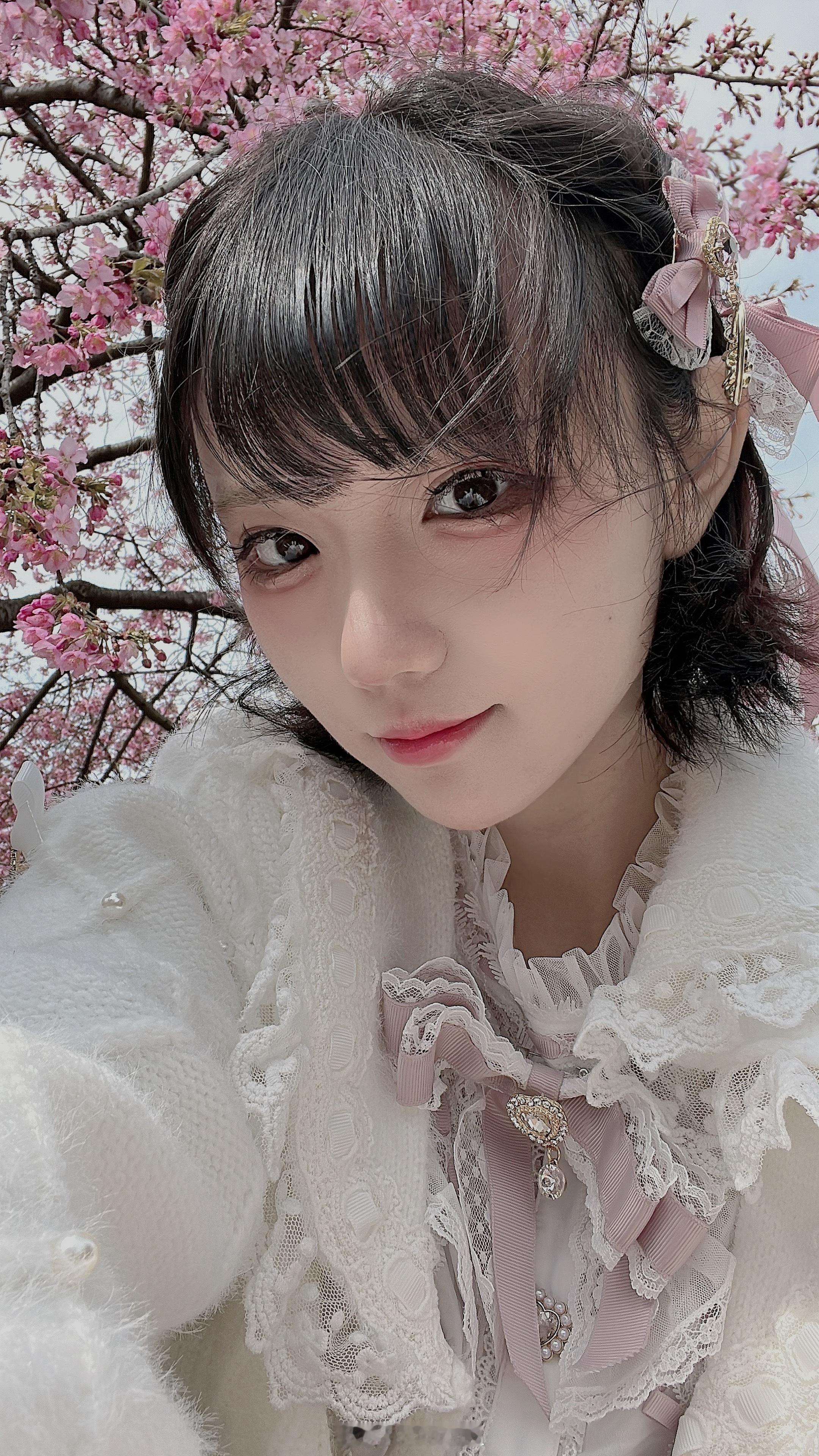 👈🏻剪发前。剪发后👉🏻     今天又去勇闯理发店了，这次的还不错！就是