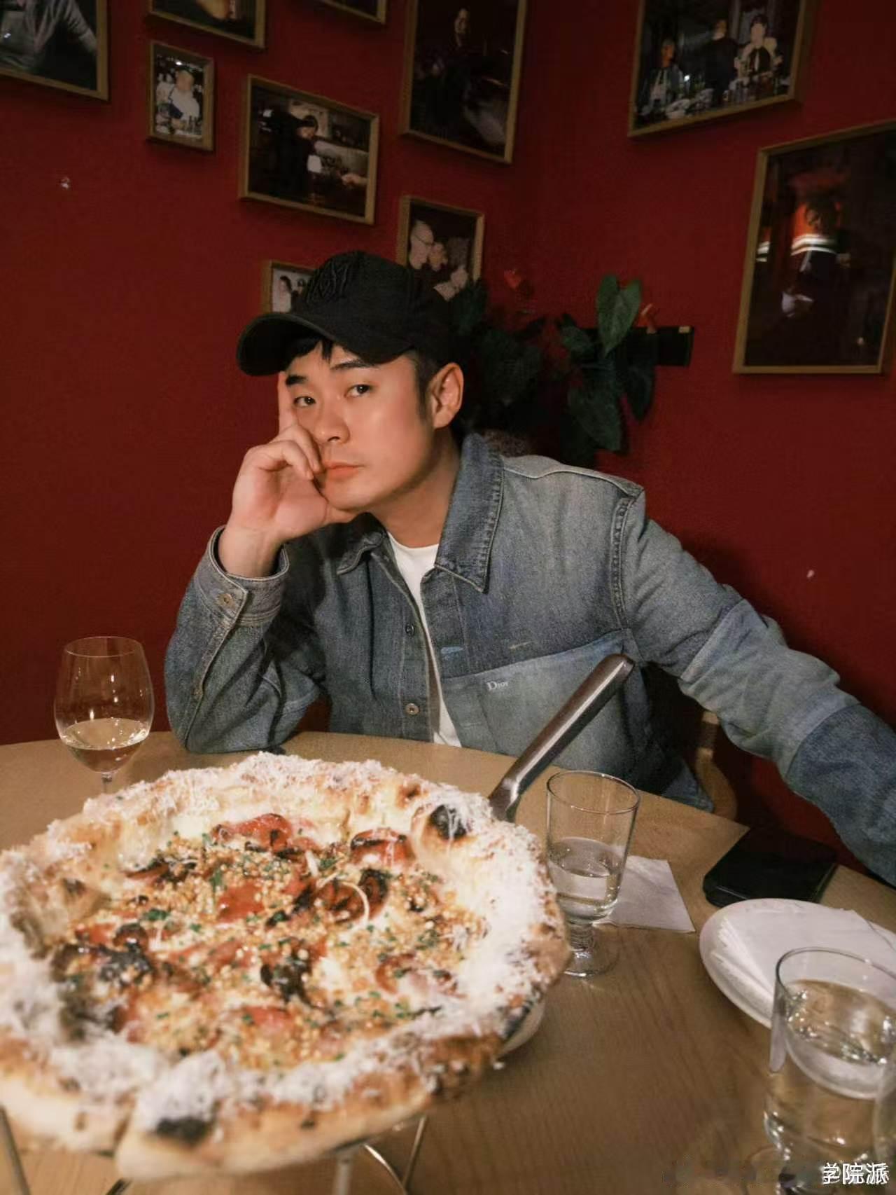 陈赫公开美颜参数陈赫过年前整个人变大了好几倍 陈赫回应过年状态很直白，说自己整个