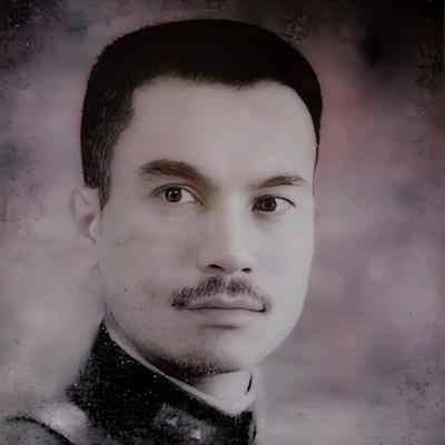 1945年，东北军元老何柱国赴宴喝下一杯酒，第三天后突然双目失明。美国医生查出是