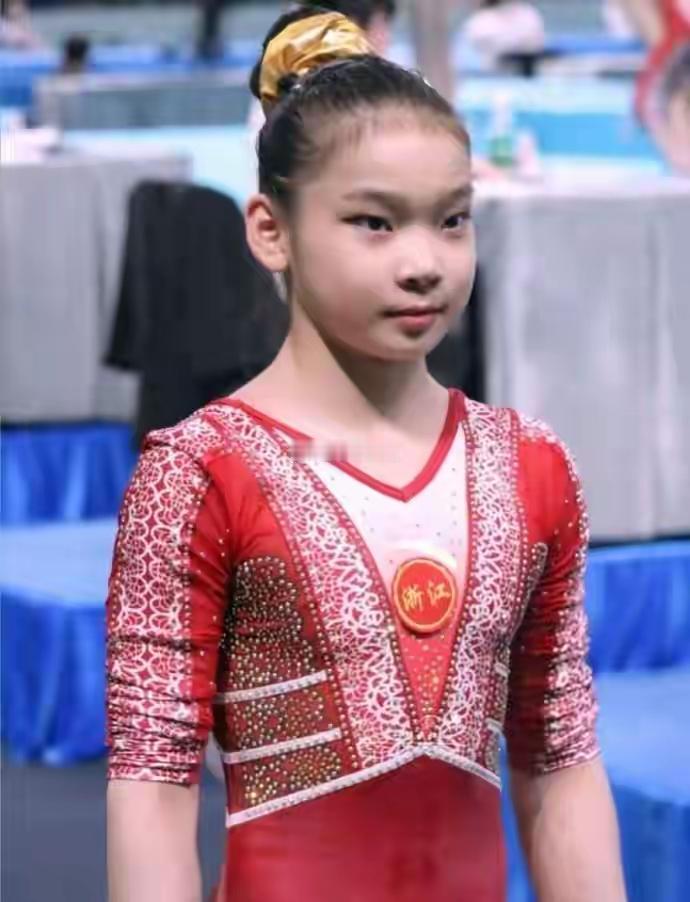 [可怜][可怜][可怜]最近几件事，逐步掀开了现有体育体系，特别是非市场化的“举