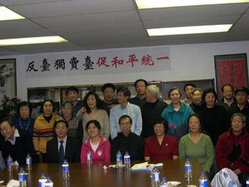 台独分子有一个巨大的误解，以为中央政府是要他们归顺，实际上他们可以不归顺，没关系