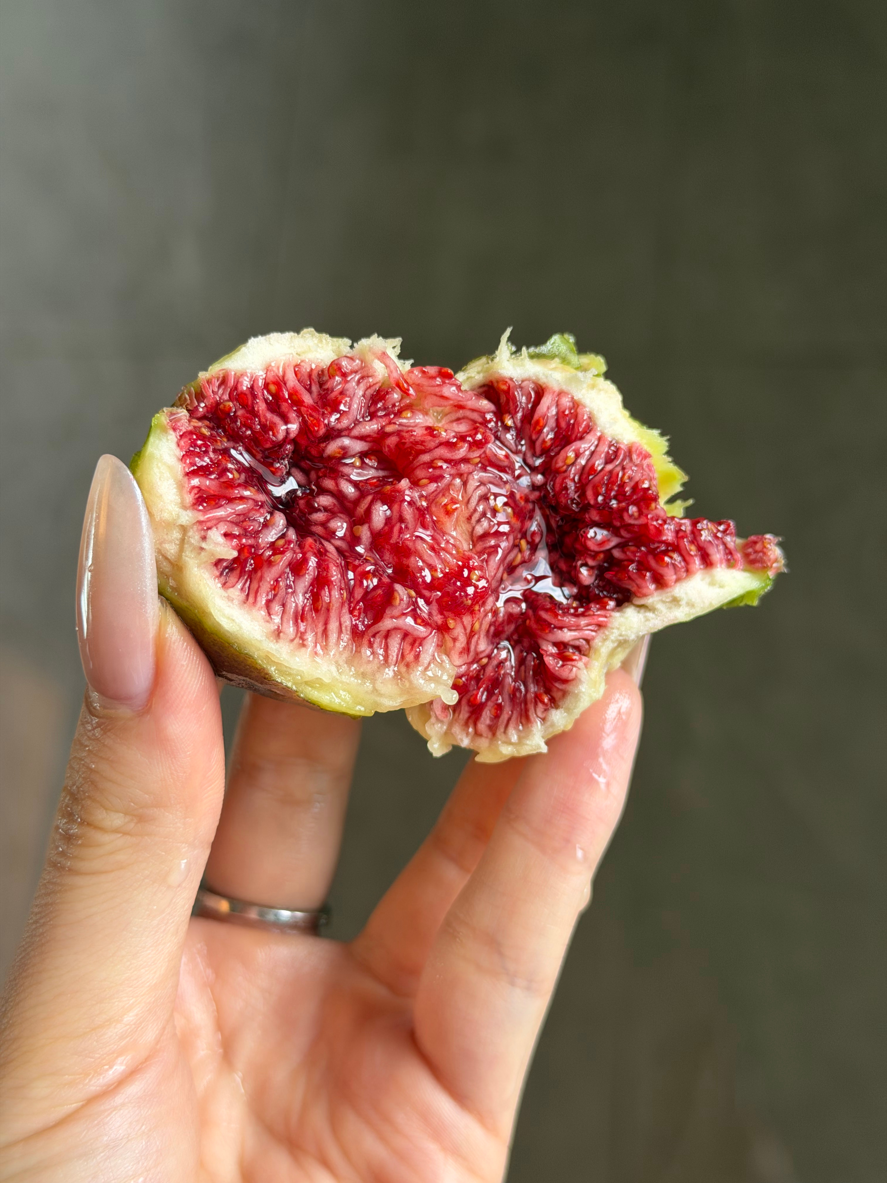 报告 前不久有一天通宵失眠惹！这两天终于调整回来 已完成一节英语课！还开了一个超