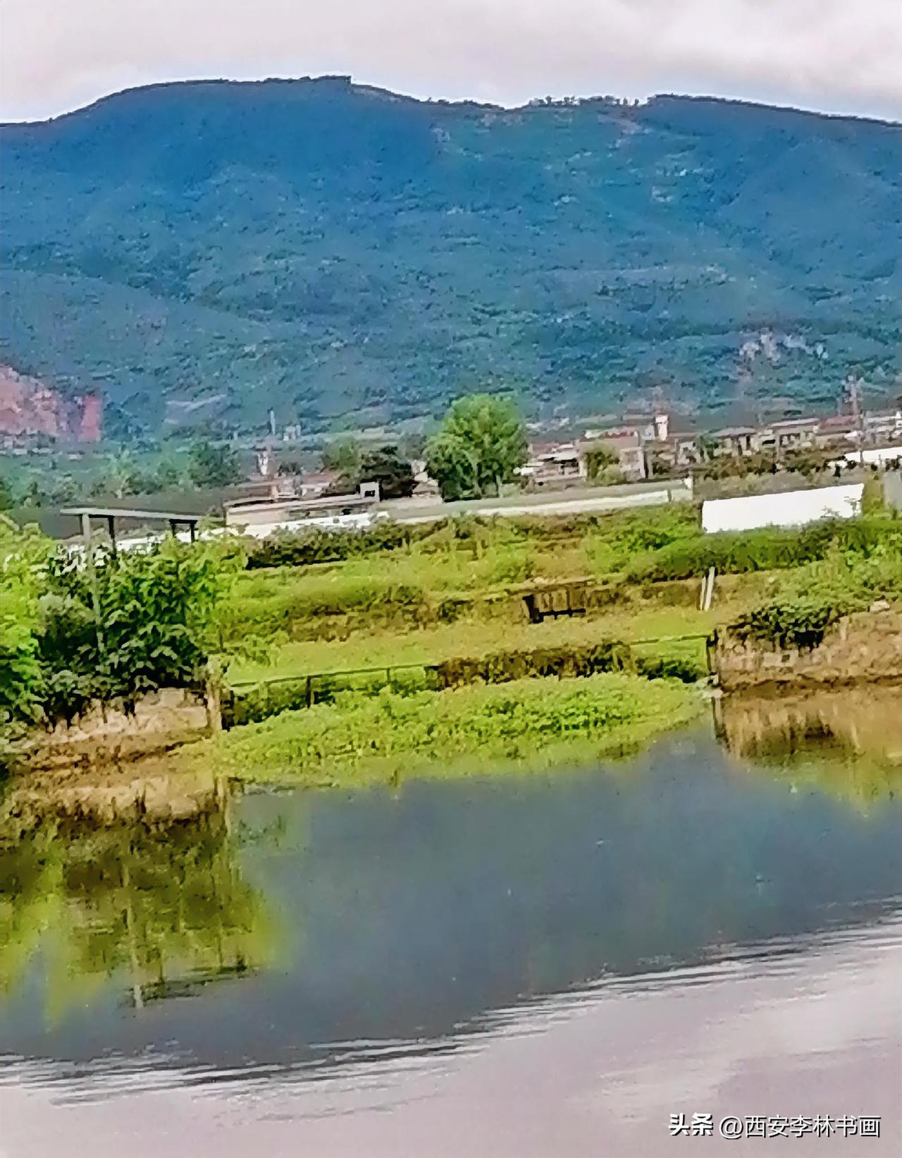 《山青水秀（西安李林摄于汉中城固）》