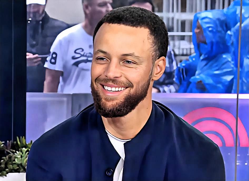 库里回忆科比用肘子欢迎他来到NBA！

勇士当家球星在一档节目中谈到与科比的往事