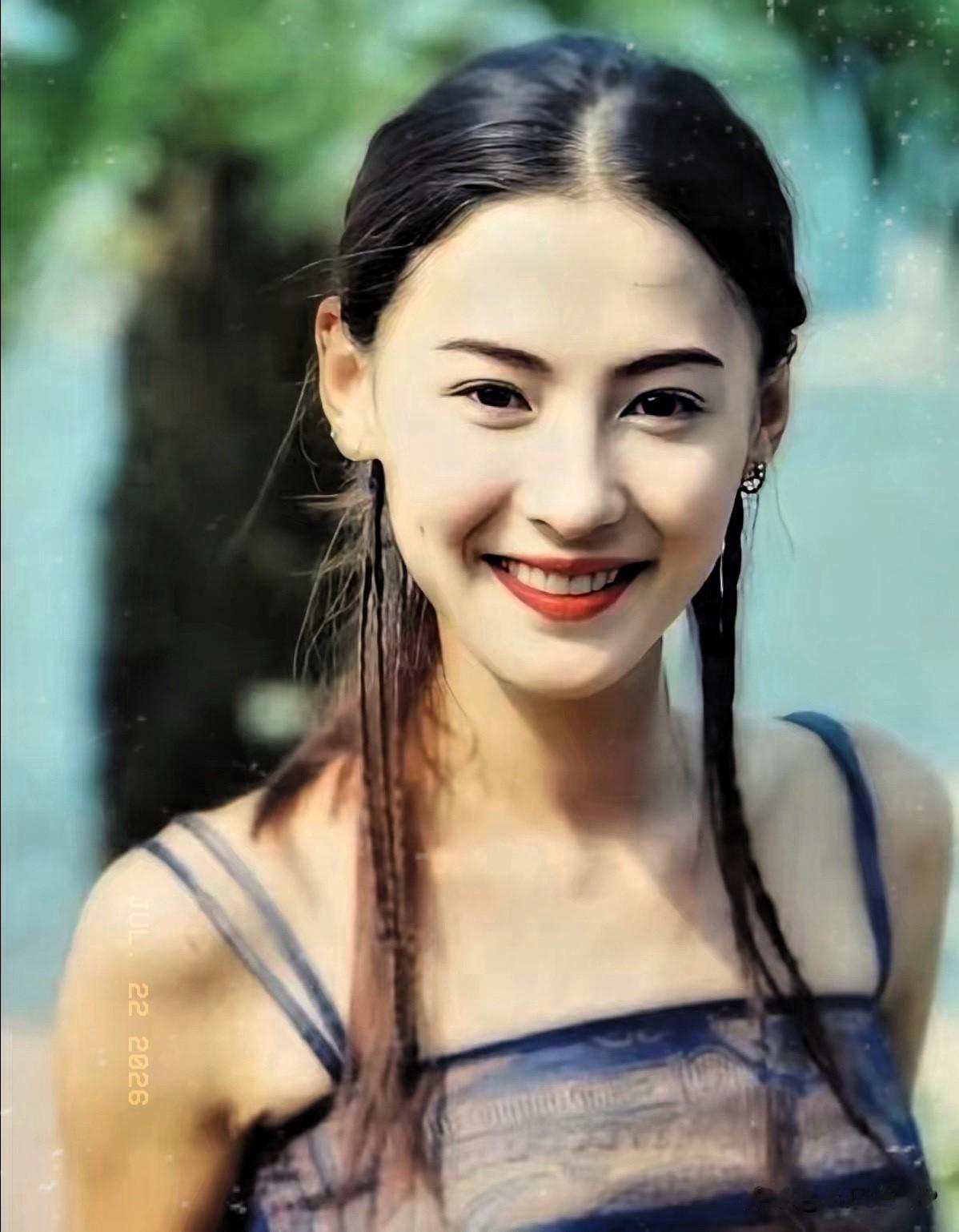 谢霆锋什么时候才能明白，
人这一辈子只有给你生了孩子的女人，才是最终的家人！
看