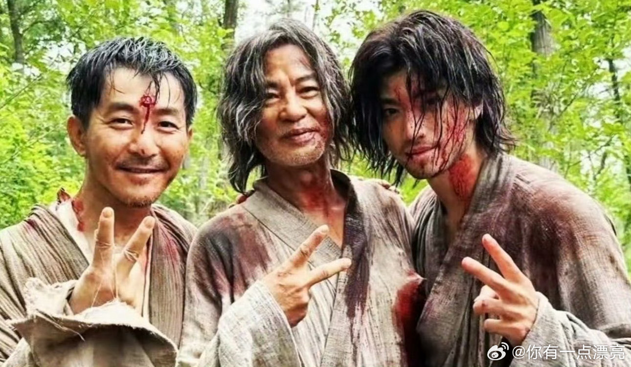 付出和收获都是成正比的 演员本来就是为角色服务的 相信结果不会辜负你的付出成为被