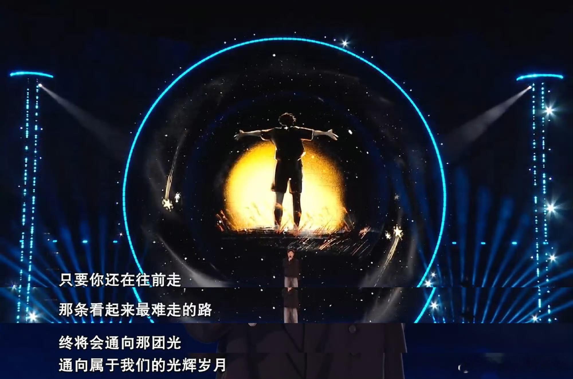 黄渤没有退路就是胜利之路国民级演员的演技离不开打磨，国民级系统也离不开持续进阶的