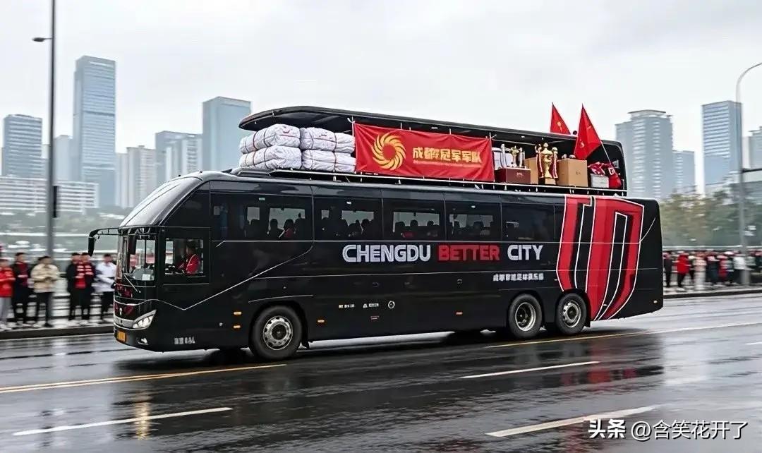 目前中超最大的梗当属成都蓉城，一次又一次地制造噱头。

上半段，成都蓉城气贯长虹