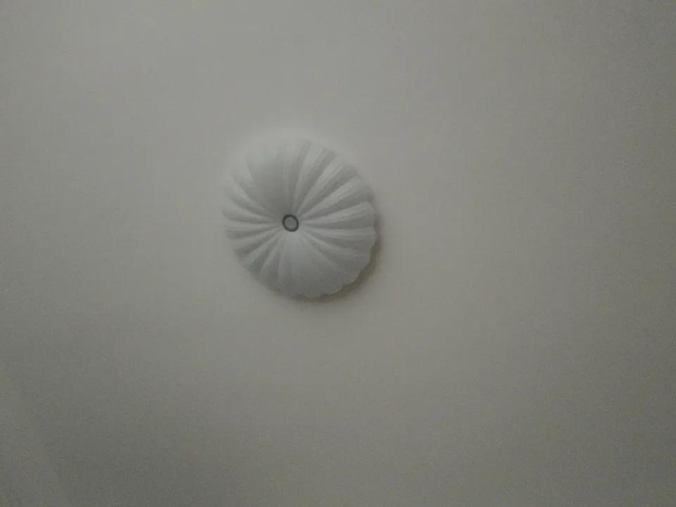 怎么说呢，现在的事情都不好说，网络上有一种说法叫错误的时间，遇到对的人，对的时间