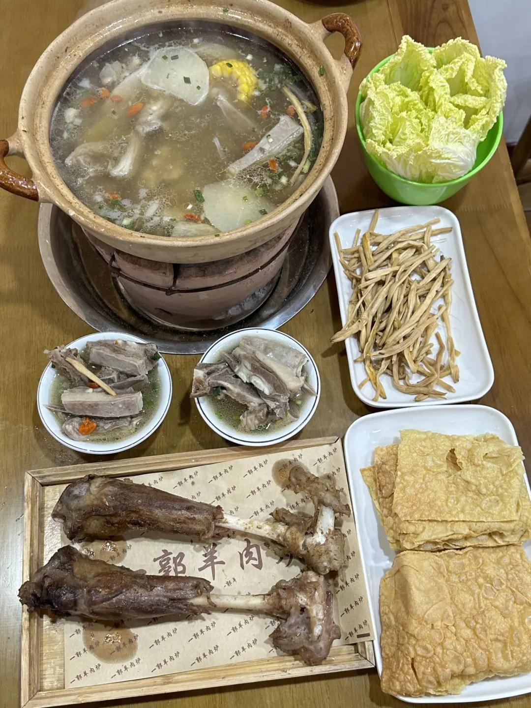 在杭州会一直一直去吃的羊肉炉！