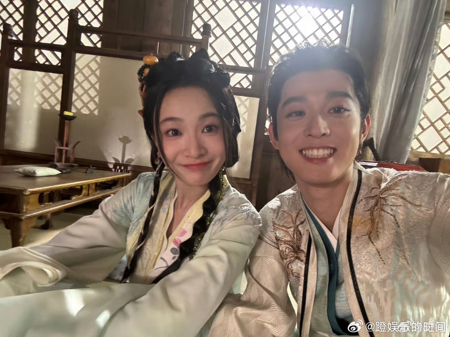 《与晋长安》陆欣和观众告别，史策发文告别超戳心！首次演古装就塑造出这么讨喜的角色