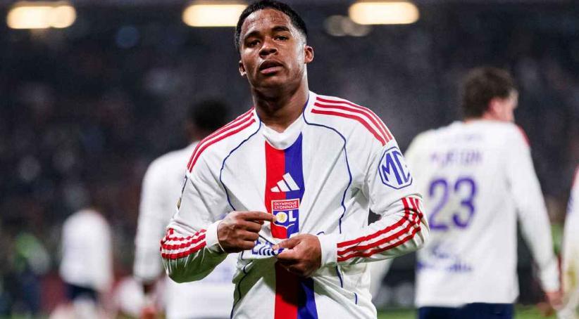 据ESPN巴西频道报道，里昂主帅丰塞卡对皇马租将恩德里克爱不释手，已要求里昂高层