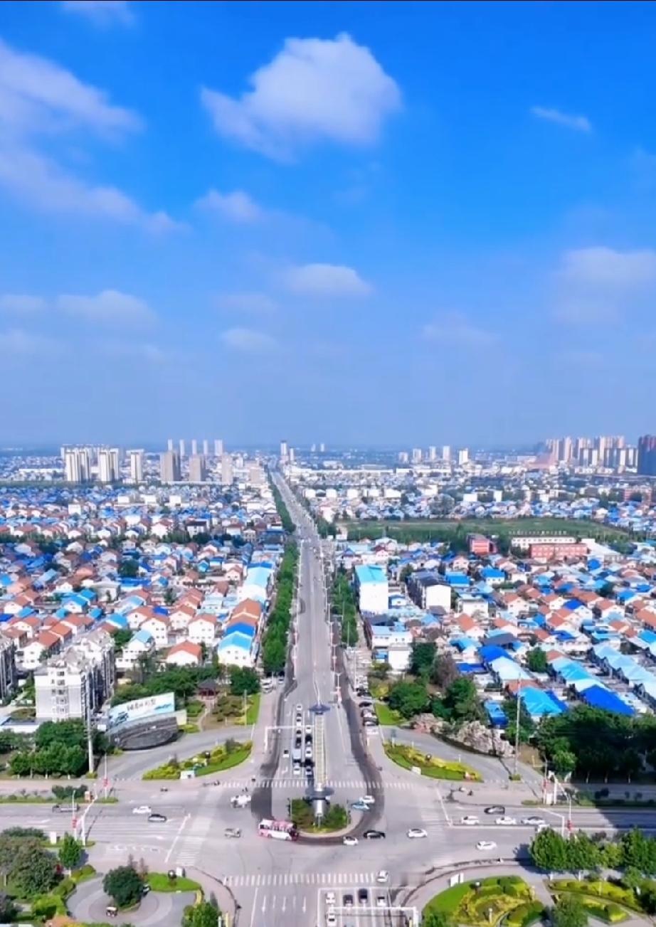 曹县珠江路随拍

曹县珠江路是曹县重要的东西向大道，东起青岛路灯塔，西至220国