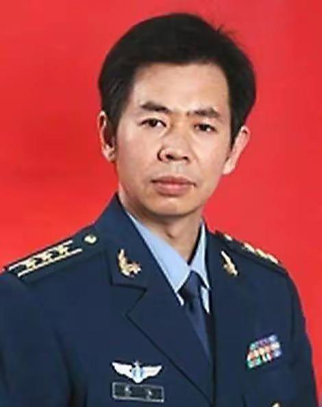 戴旭:  我们总纠结谁开了第一枪，从卢沟桥纠缠到现在，敌人都到家门口了，还不敢开