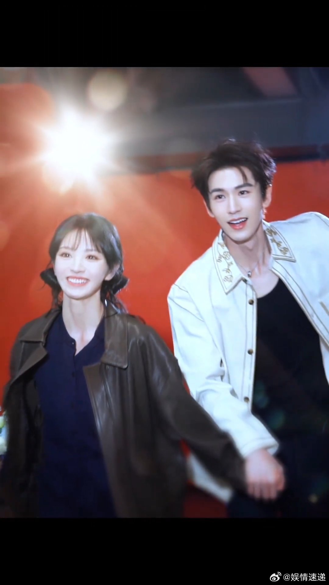 张凌赫田曦薇双人剧宣视频觉好的 