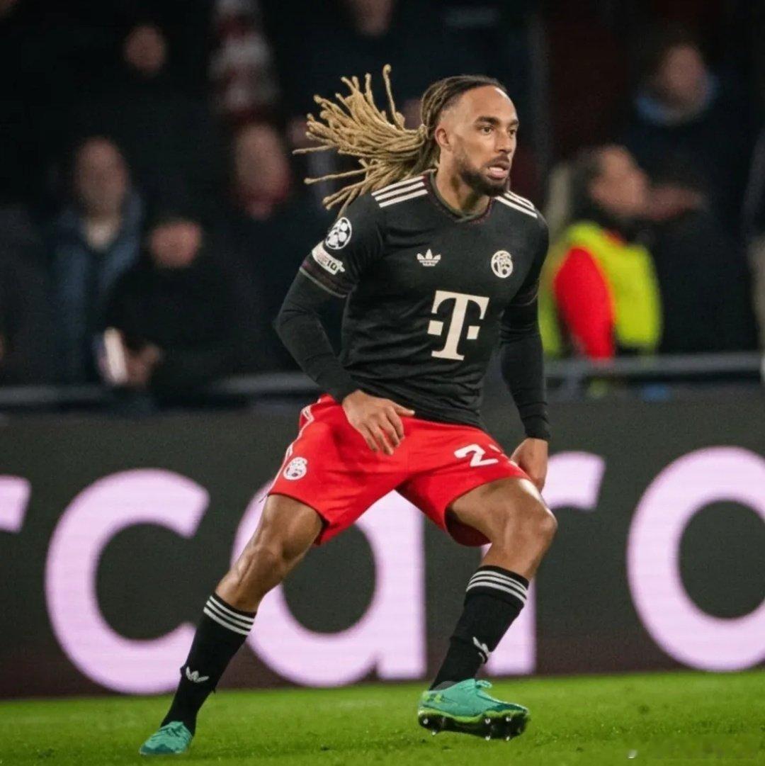 🚨薩沙·博伊更換了經紀人，現在將由穆薩·西索科代理，穆薩·西索科同時也是達約特