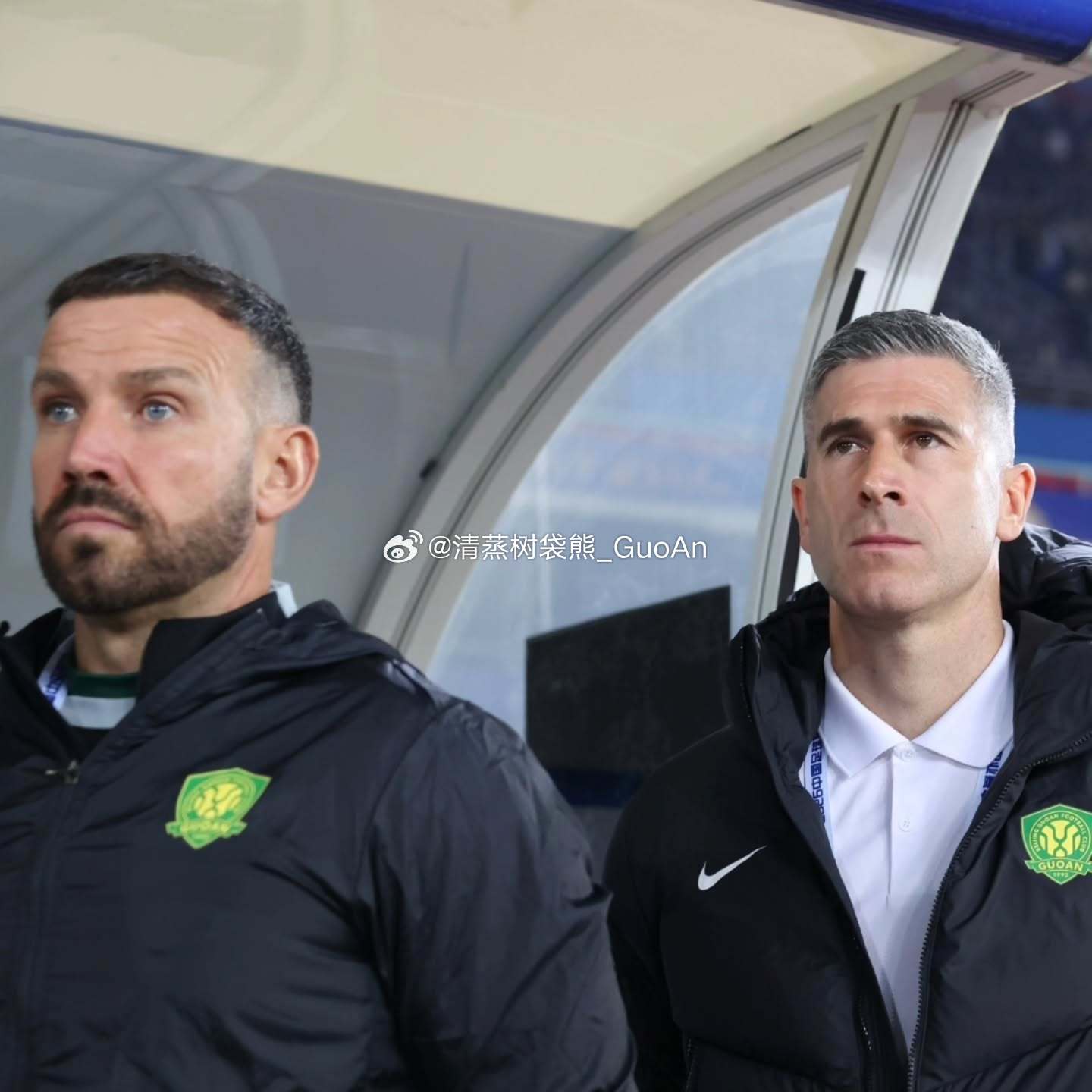 助理教练安德鲁更新社媒：“尽管1-2负于山东，但球员和球迷们的表现都是让人印象深